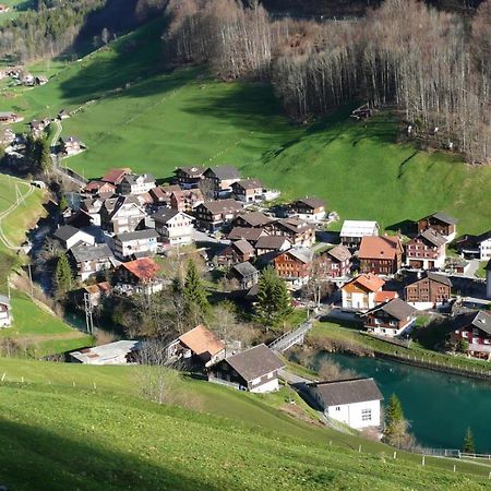 Isenthal Ferienwohnung Ob Vierwaldsaettersee מראה חיצוני תמונה